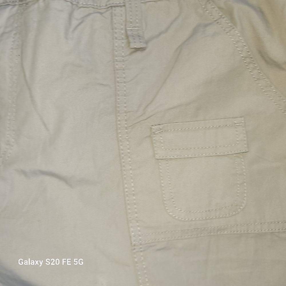 Plus Size H&M Divided Khaki Wide Leg Pants Plus Size - Picture 9 of 11